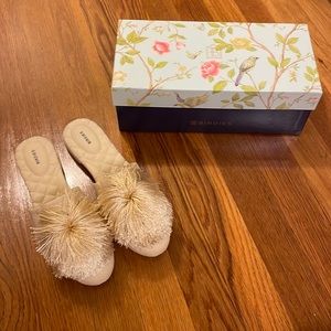 New never worn BIRDIES The songbird - Linen 6.5